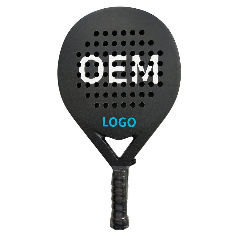 Carbon Line Showing 18K Carbon Padel Racket