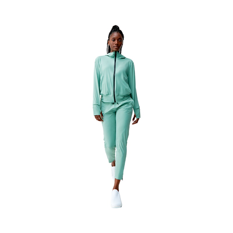 Chaqueta Born Living Yoga Verde Oliva Airla